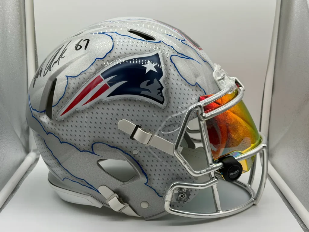 New England Patriots Helmet — Lightning by nub-grafix